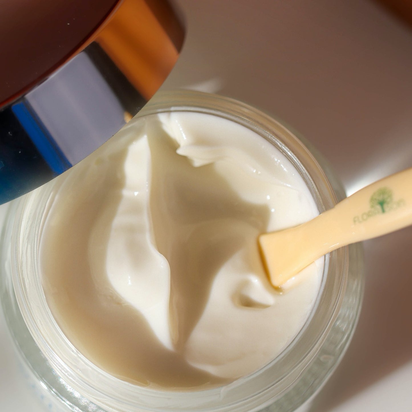 White System Cream Normal to dry skin