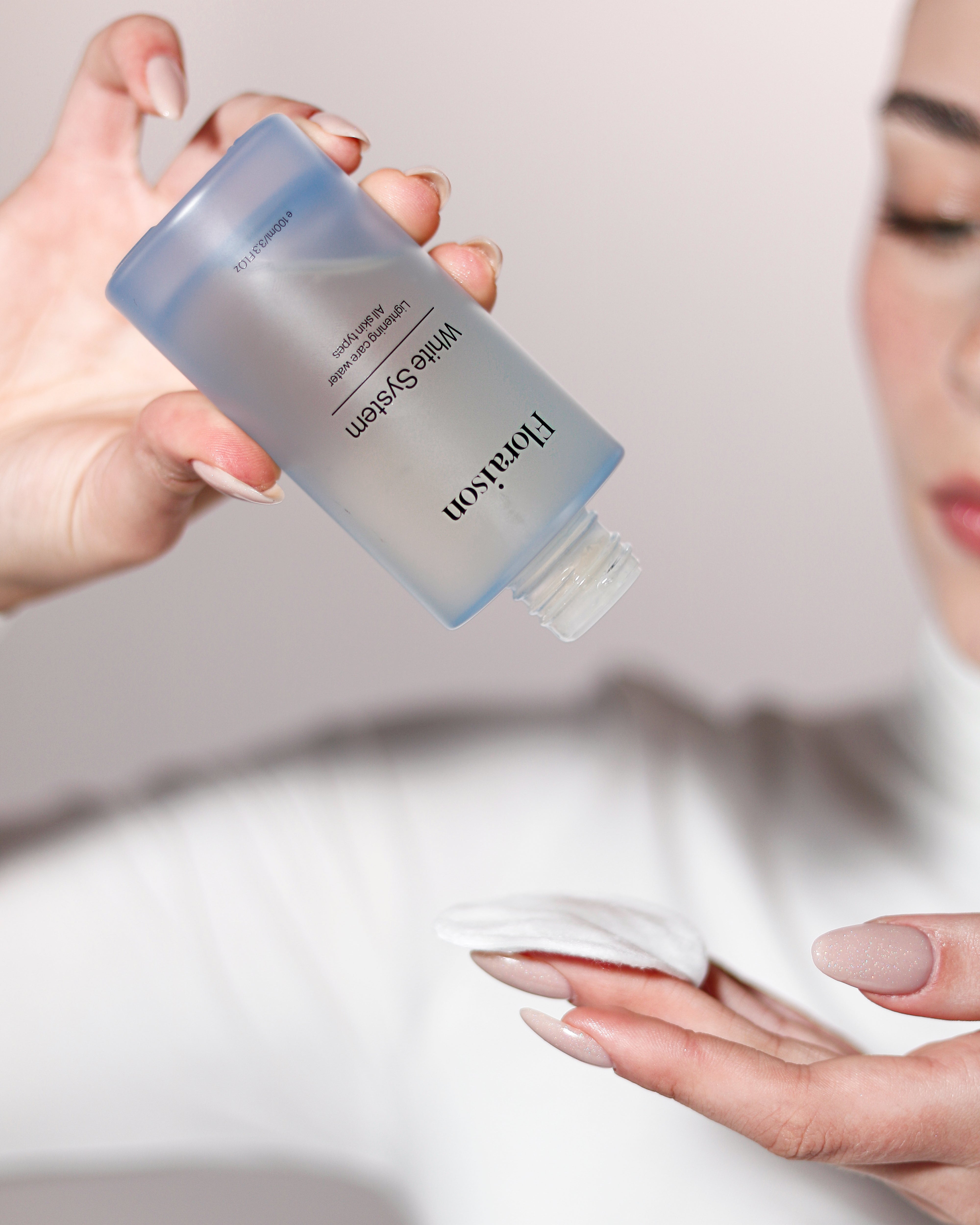 Eau de soin White System