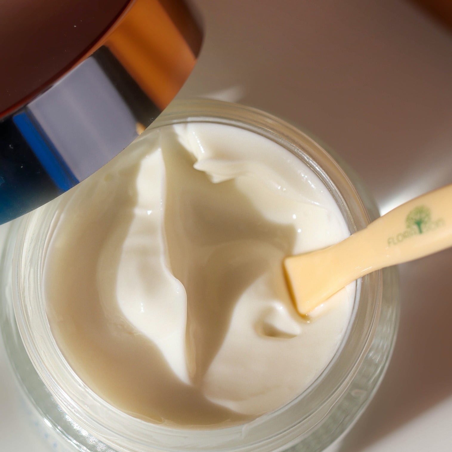White System Cream Normal to dry skin