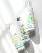 La gamme Peel and Glow, composée d'un lait corporel, d'une mousse nettoyante et d'un tonique, offre une routine complète pour révéler une peau éclatante. 