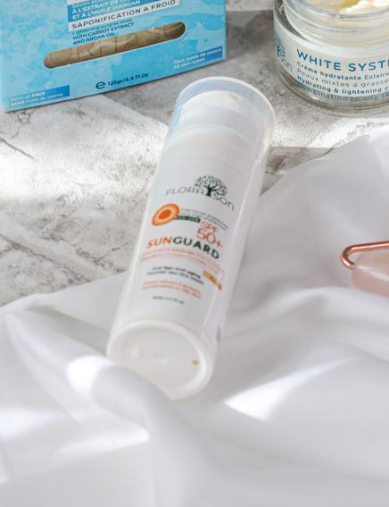 SUNGUARD Combination to oily skin spf 50+ invisible
